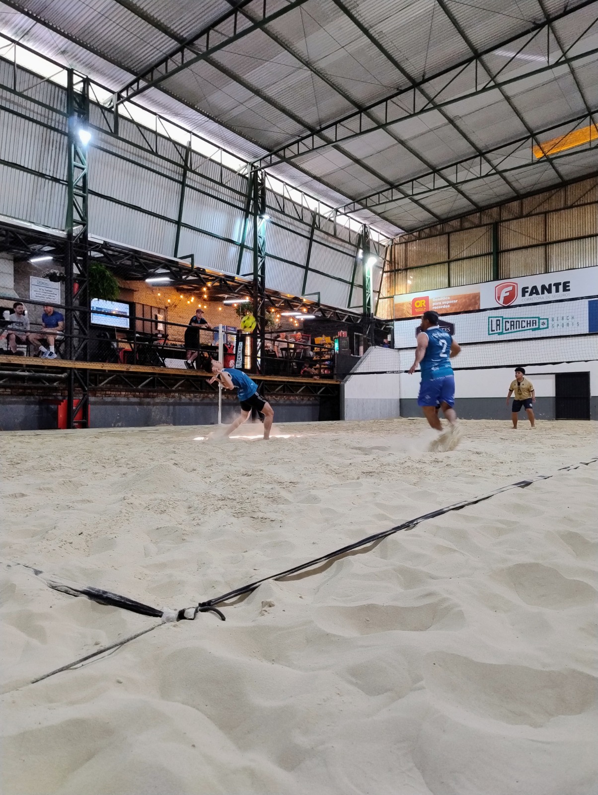 Momentos na areia La Cancha